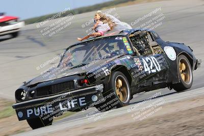 media/Oct-01-2023-24 Hours of Lemons (Sun) [[82277b781d]]/1045am (Outside Grapevine)/